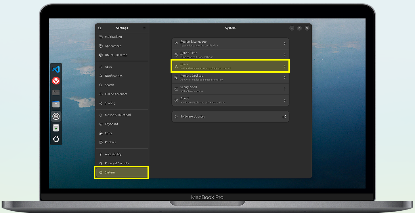 설정 화면에서 system 선택하고 "Users" 클릭합니다.
