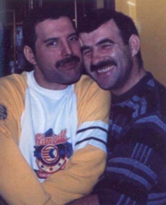 프레디머큐리불륜