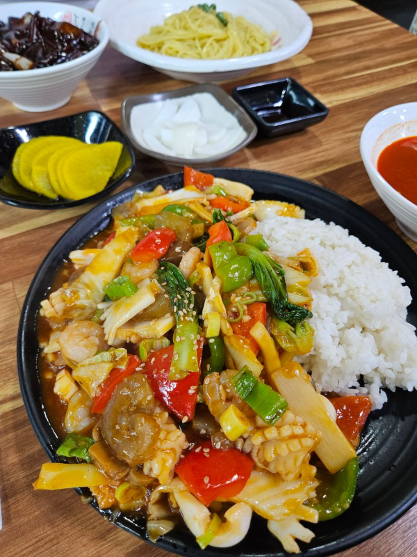 동천홍 오늘메뉴