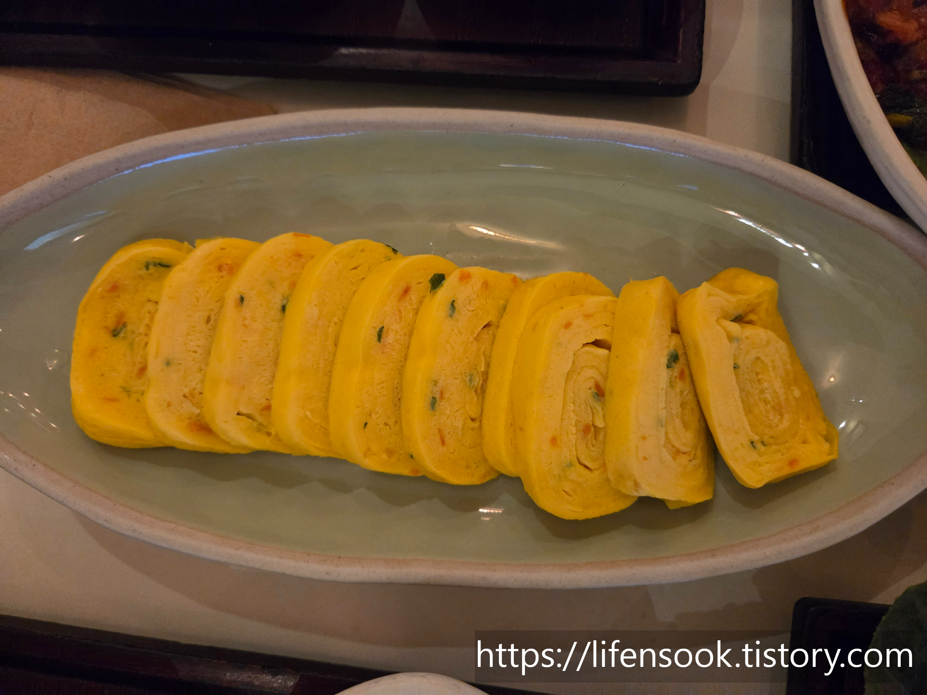 무월식탁 파르나스점 계란말이