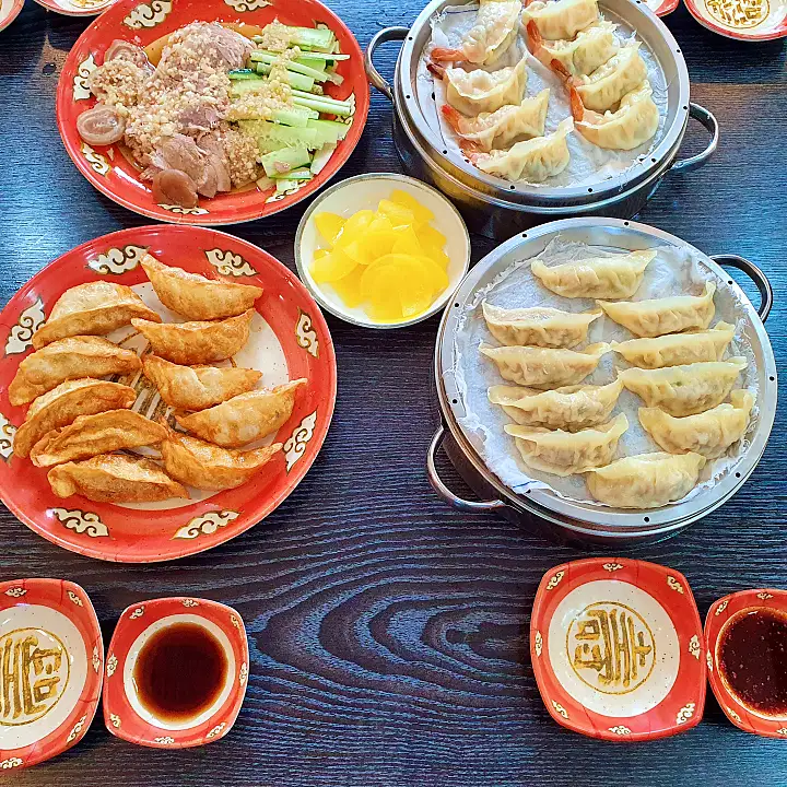 만리향 두겹만두 대를 이어 궁극의 식감을 빚는 70년 노포 택배가능 김해 만두집 맛집 추천 생방송투데이 리얼맛집 오늘방송 고수뎐