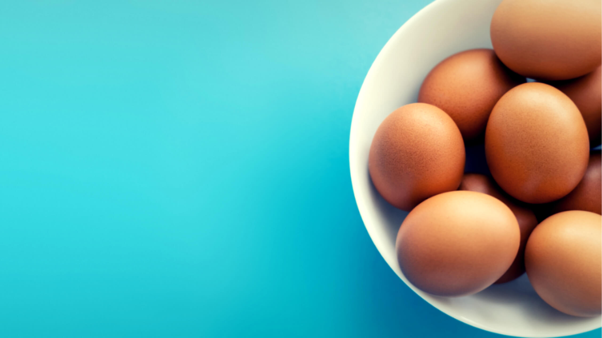 눈에 좋은 각종 비타민과 미네랄이 풍부한 달걀