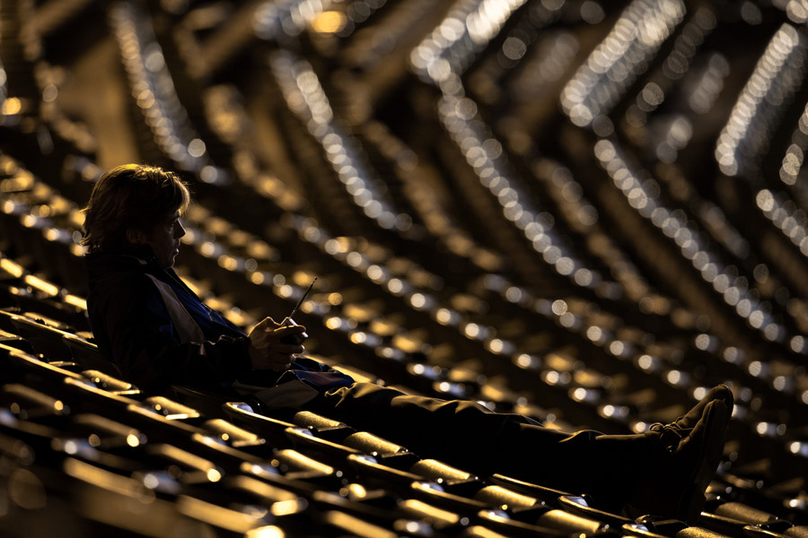 불꺼진 야구장의 빌리
