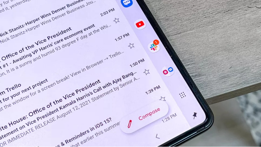 작업 표시줄 갤럭시 Z 폴드3 - 작업 표시줄