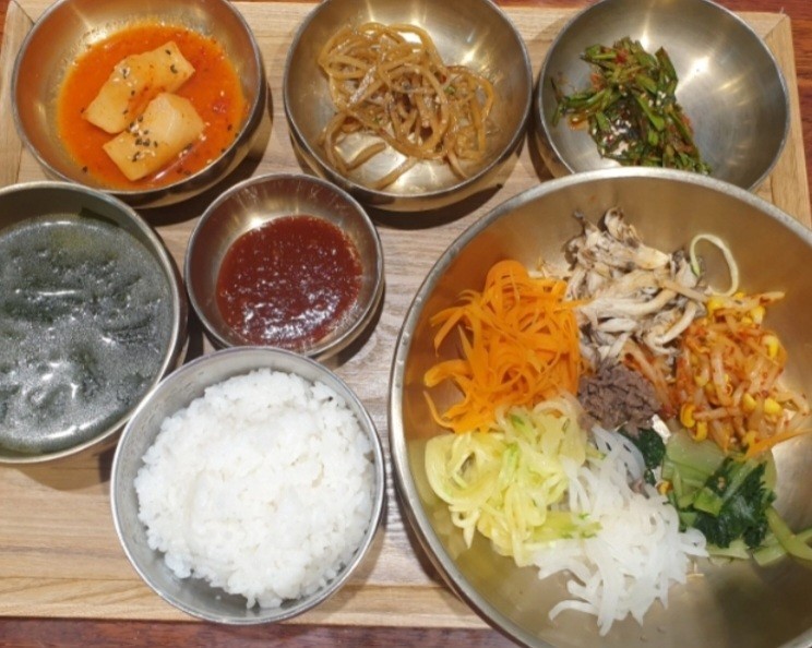 한녹담 오색비빔밥