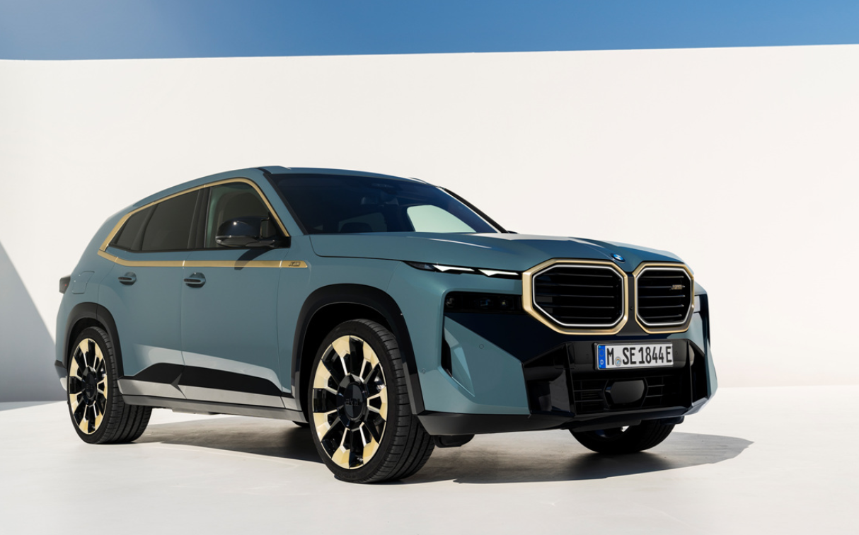 BMW XM