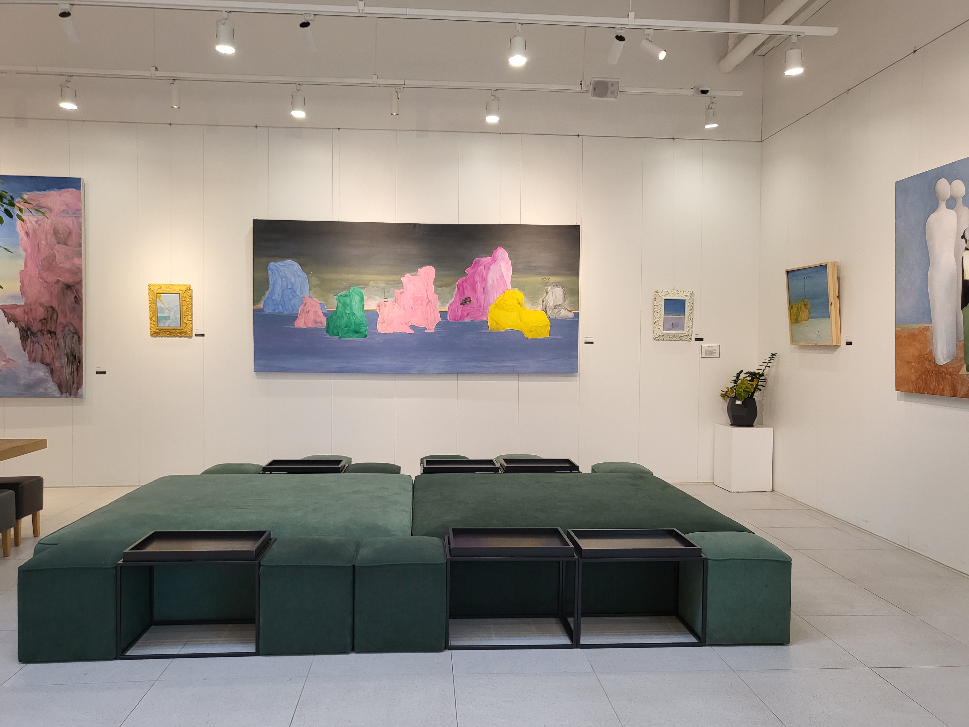 지금이곳 - 갤러리