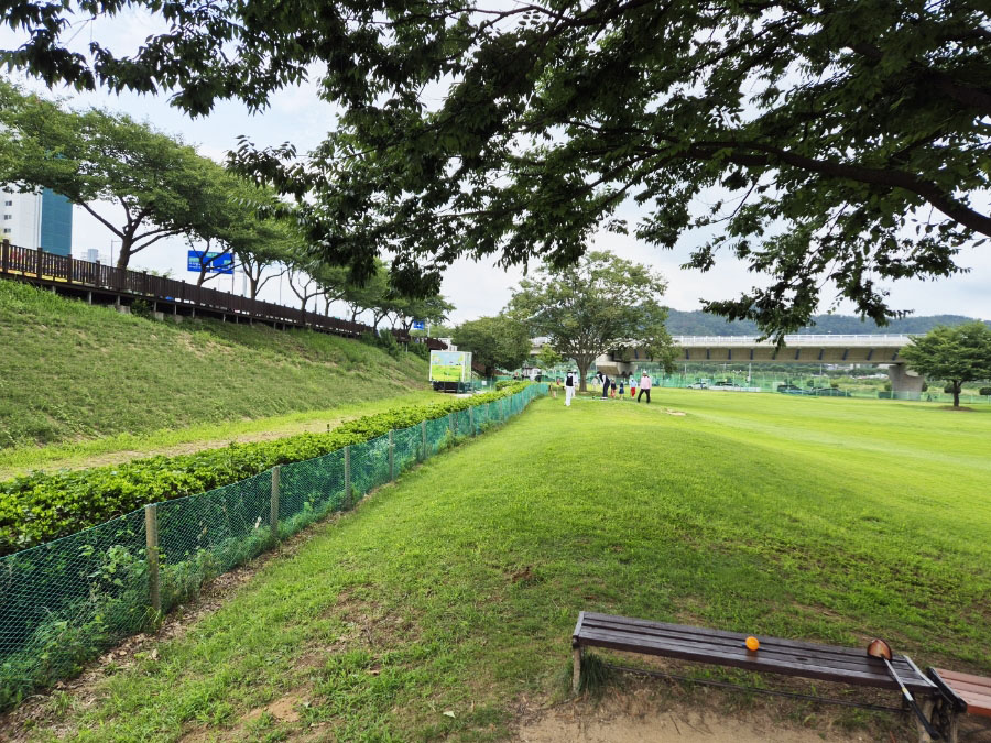 경상남도 밀양시 밀양파크골프장 소개