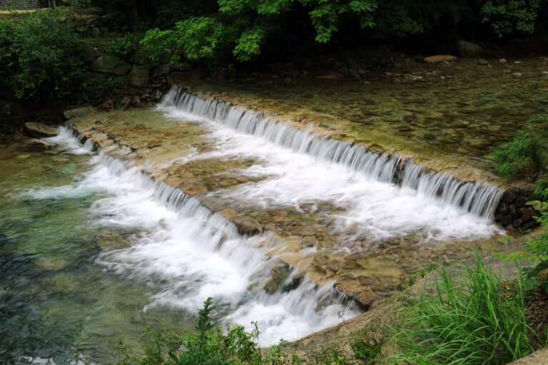 [국내여름휴가 여행지3]2025년 여름휴가지 추천 BEST 10 🌴 꼭 가봐야 할 핫플레이스!