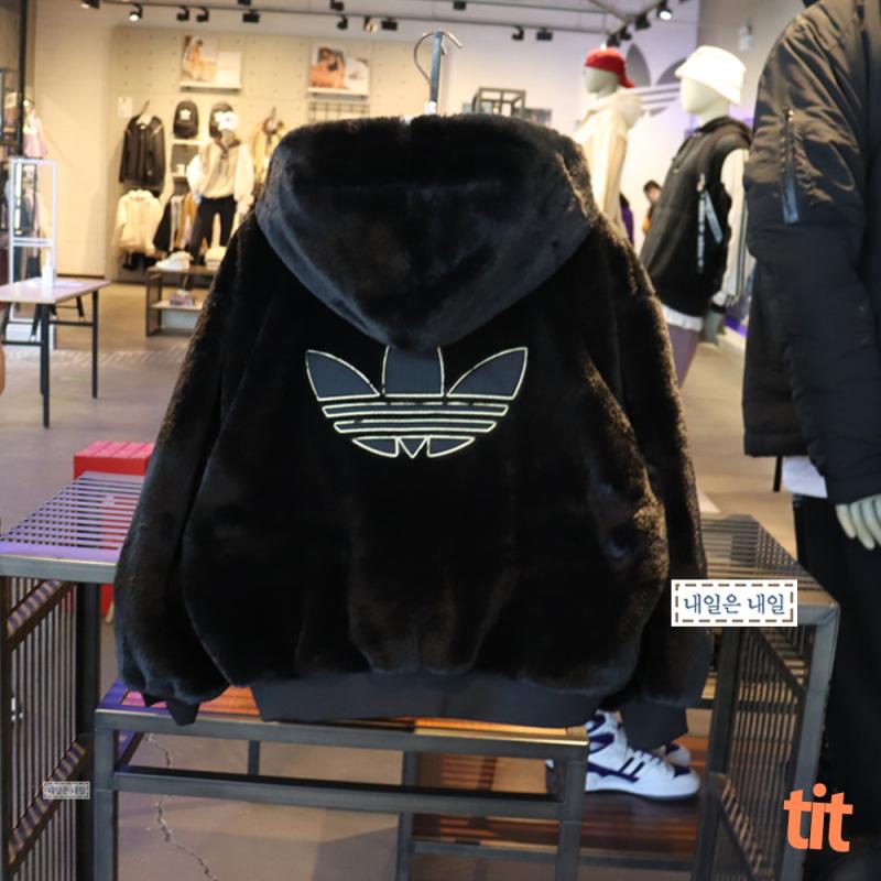 아디다스 오리지널 우먼 퍼 후리스 집업 자켓 크롭 블랙 HC6600