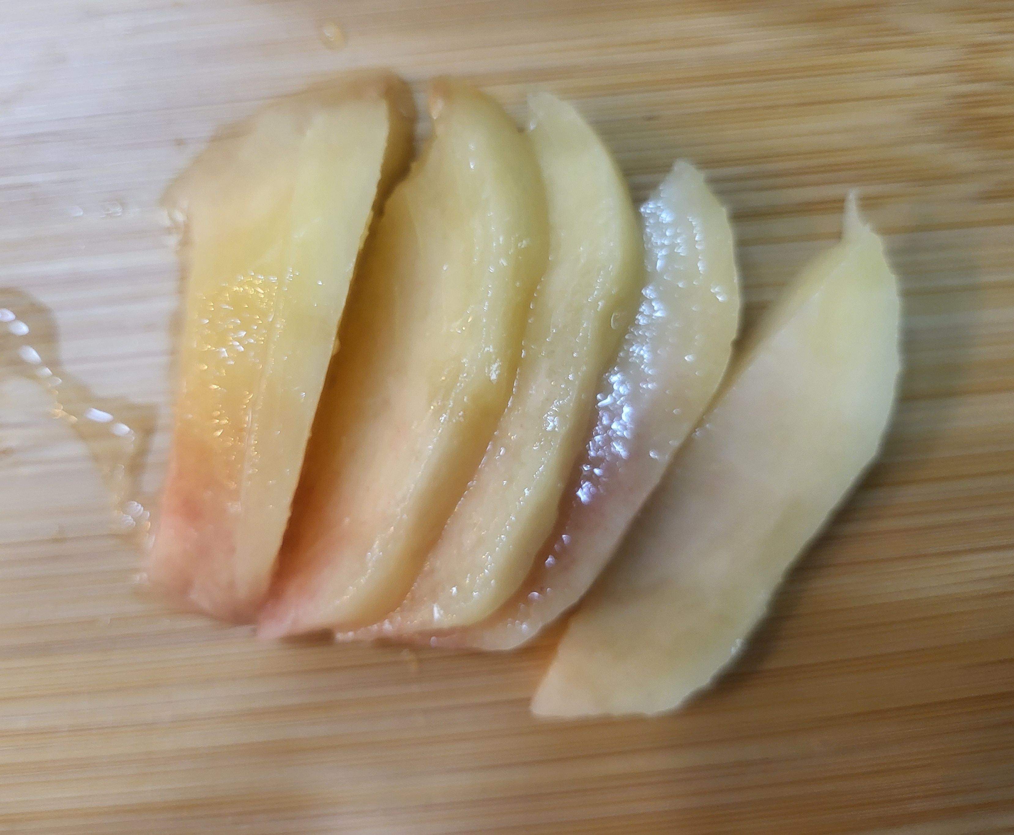 복숭아와 살구 썰기