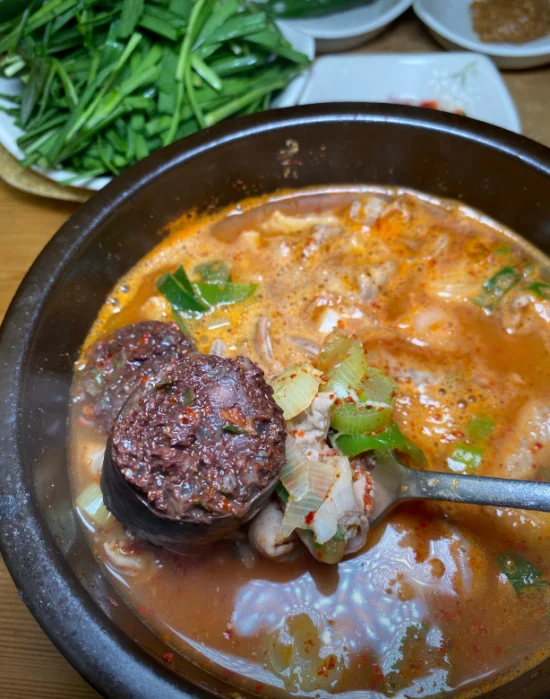 엄마손-해장국-피순대-문의처-6시내고향-전통시장-8대천황