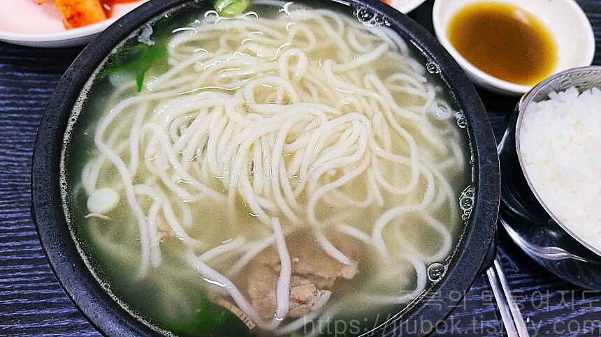 동남집-양지곰탕-사리면