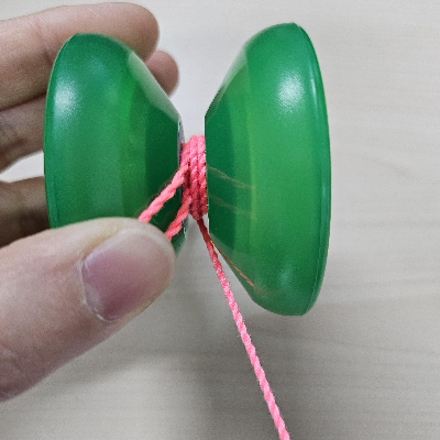 풀었던-꼬임을-요요에-맞게-다시-꼬아주기