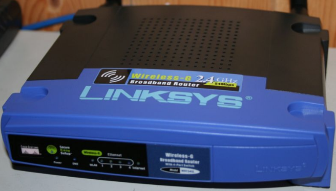 OpenWRT의 20주년을 맞아 특별히 준비된 레퍼런스 하드웨어(이미지출저-arstechnica)