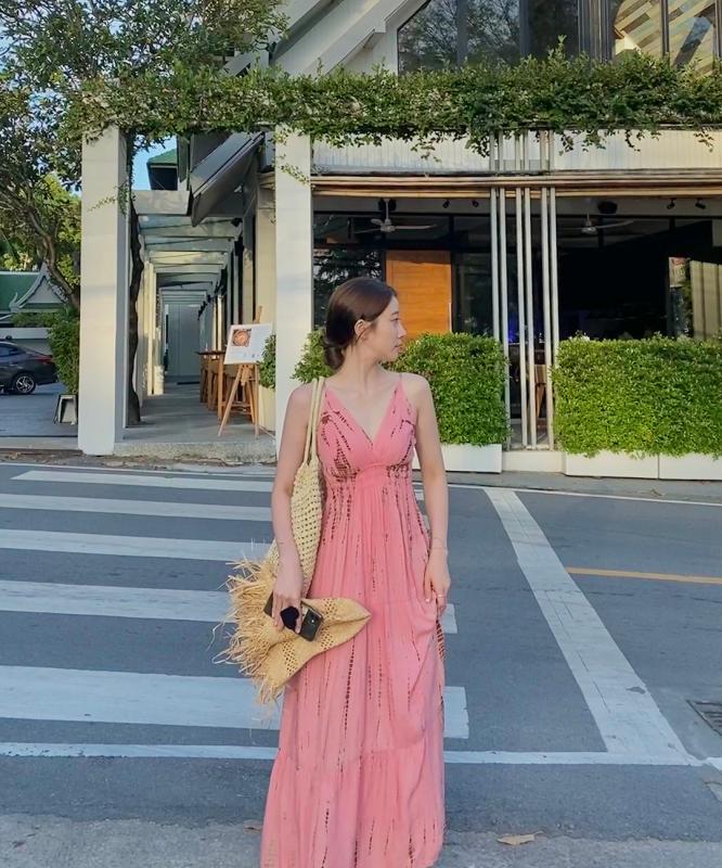 신혼여행휴양지룩 핑크선셋비치원피스 피콕샵