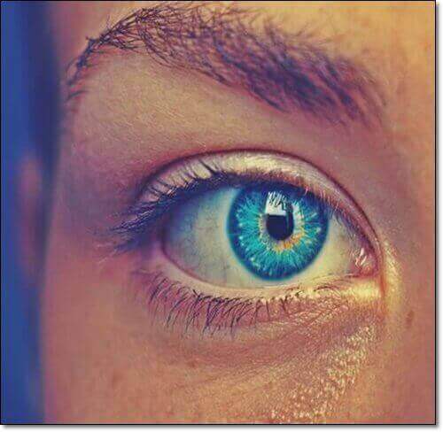 황반변성 원인 및 증상