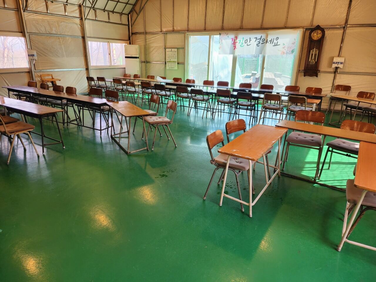 생방송투데이 외국인의 밥상 양주 광적면 오리 장작구이 맛집 먹골농장