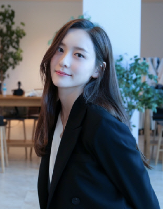 박지현 일상셀카