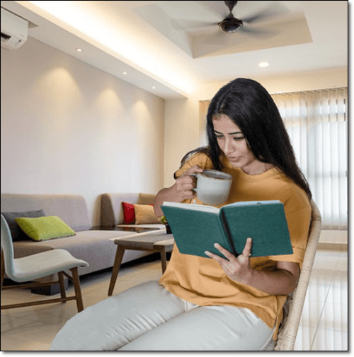 돌외잎 차 마시는 여자