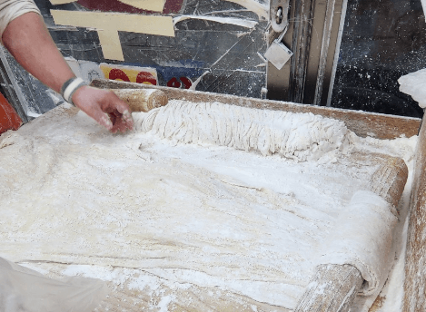 생방송 투데이 손칼국수 4,500원