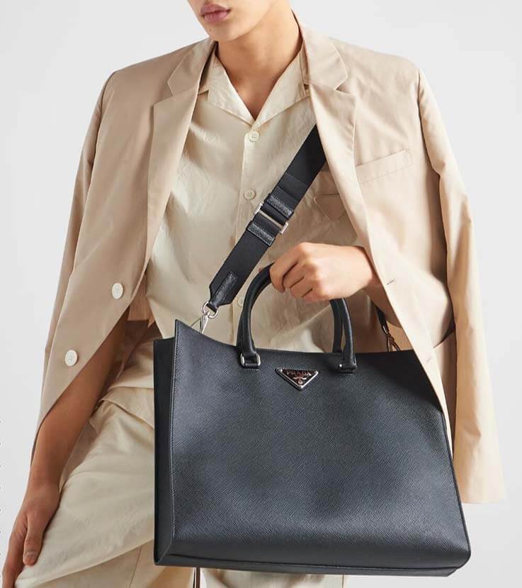 프라다 남성 토트백