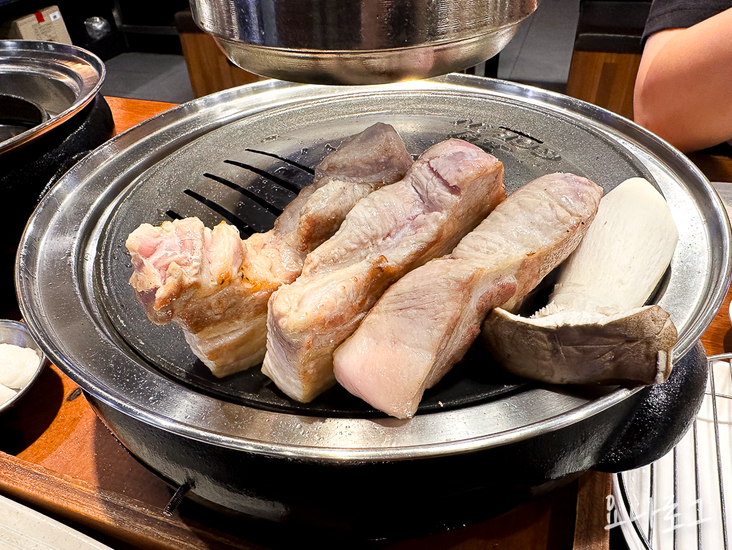 수원맛집 영통구청맛집 고반식당 수원삼겹살맛집 수원목살맛집 수원삼겹살 수원고기맛집 수원데이트코스 수원외식장소 영통맛집 영통삼겹살 망포맛집 망포삼겹살