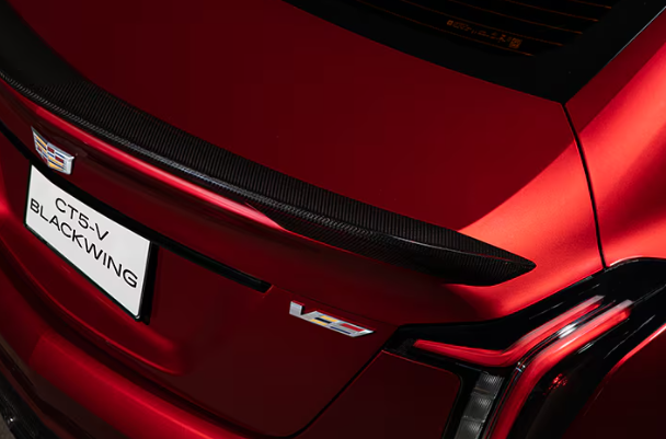 캐딜락 CT5-V 가격부터 사양까지! 2024 최신 리뷰