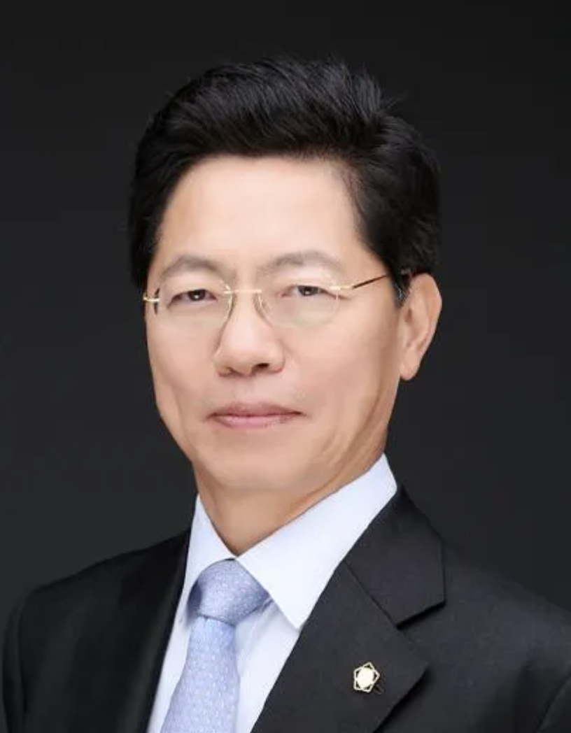 판사 황정근