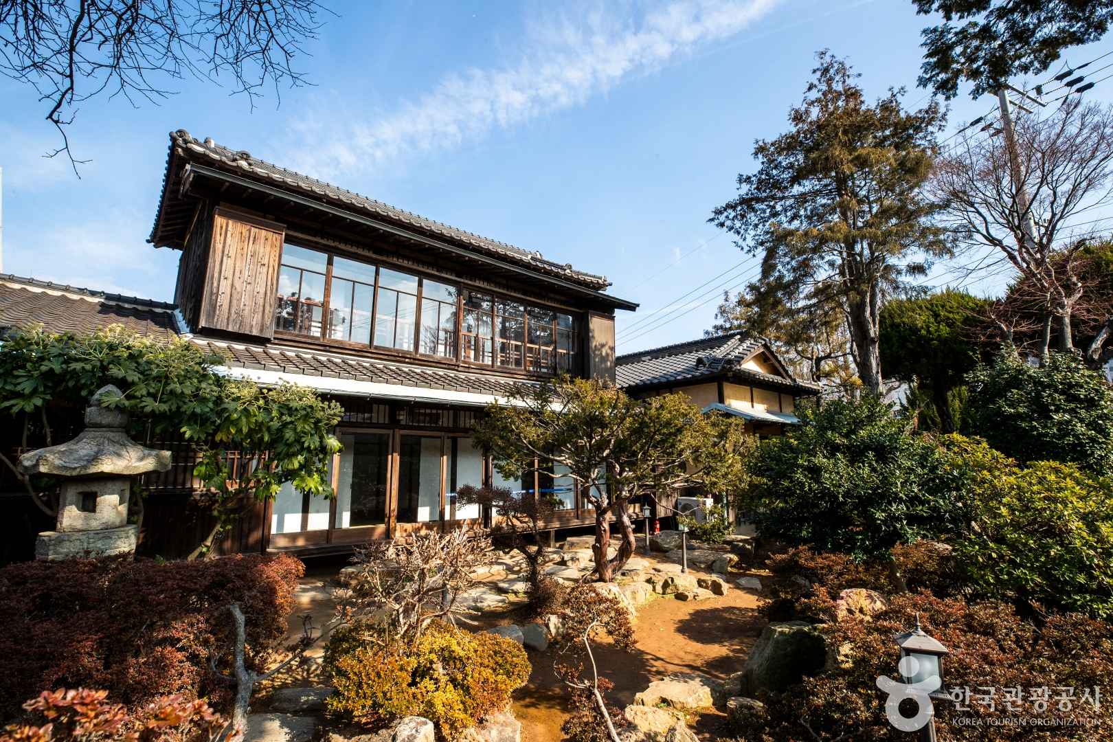 신흥동 일본식 가옥 (구 히로쓰 가옥)