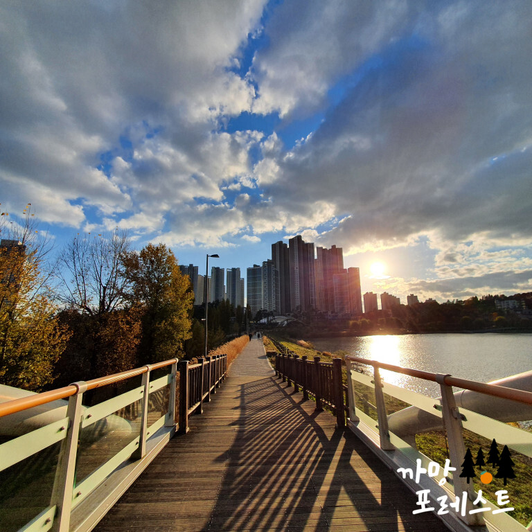 광교호수공원 산책로