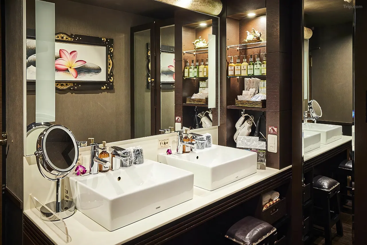 호텔 K6 오사카 난바(2)