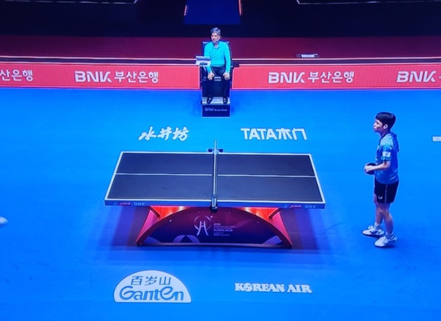 남자탁구 장우진 1대3으로 패배