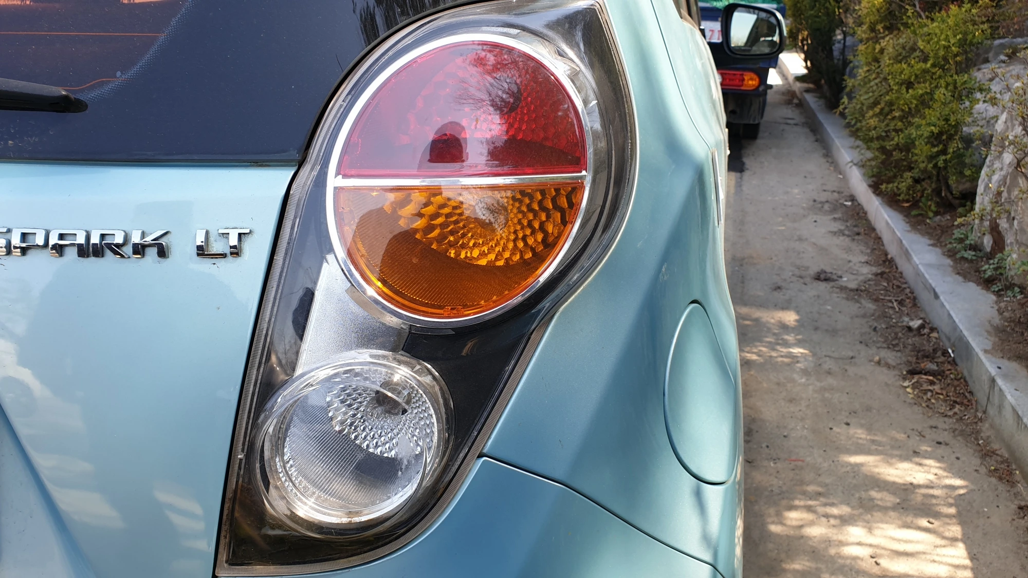 스파크 미등 겸용 브레이크등