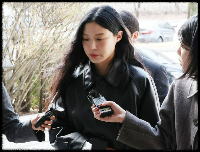 조민