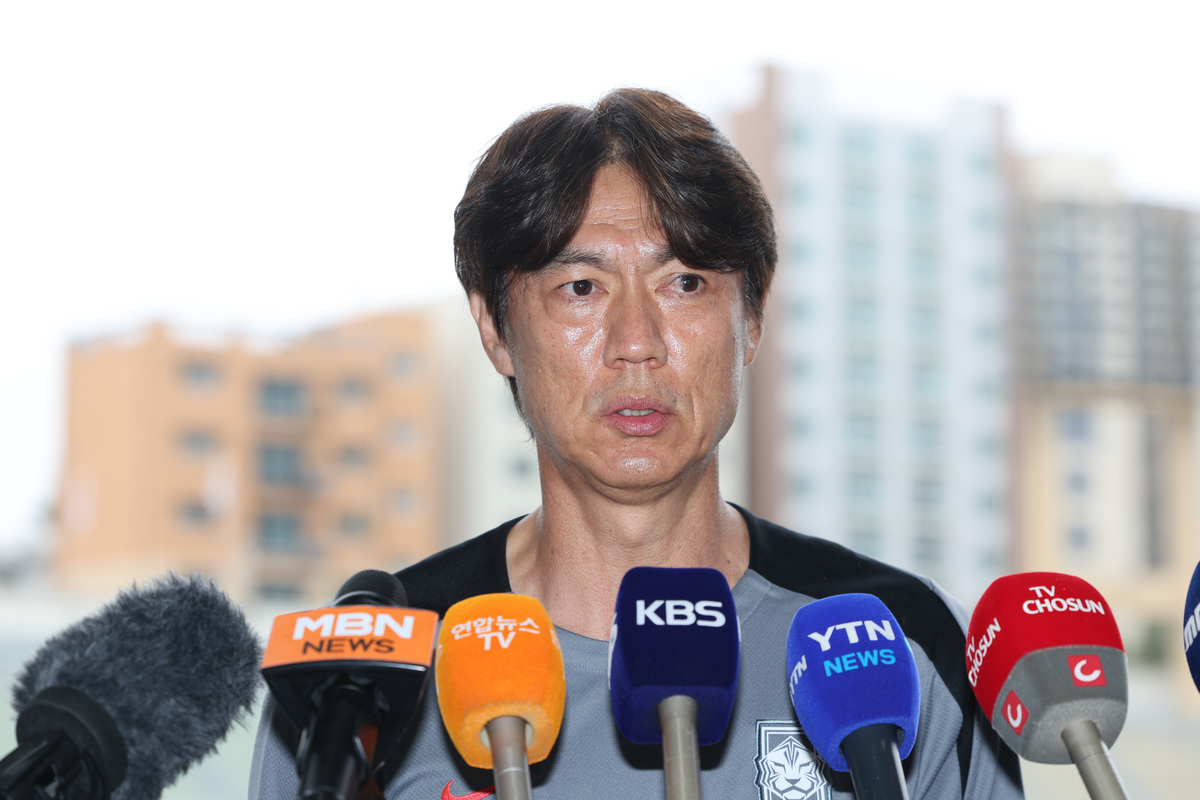 홍명보 감독