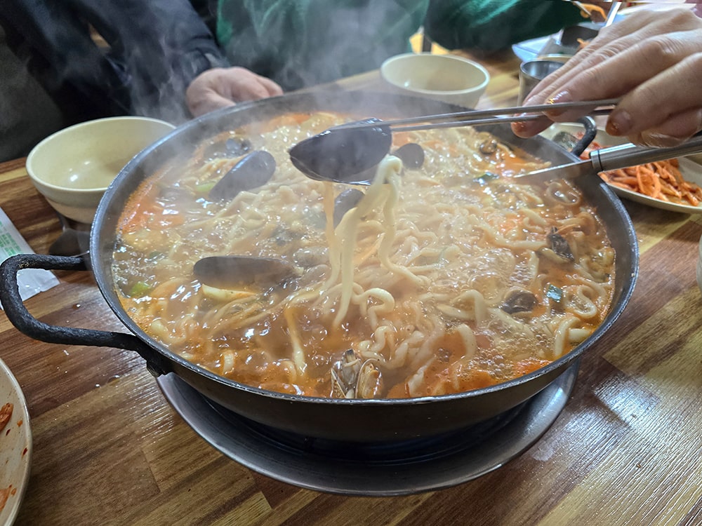 춘천 보영이네해물칼국수 별관-17