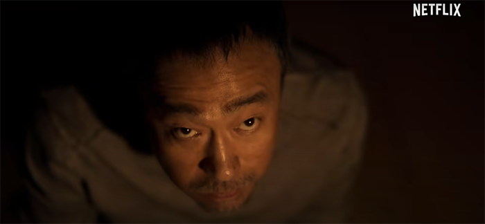 붉은 눈과 검은 눈을 못 만나게 막는 역할을 하는 선화(진수)