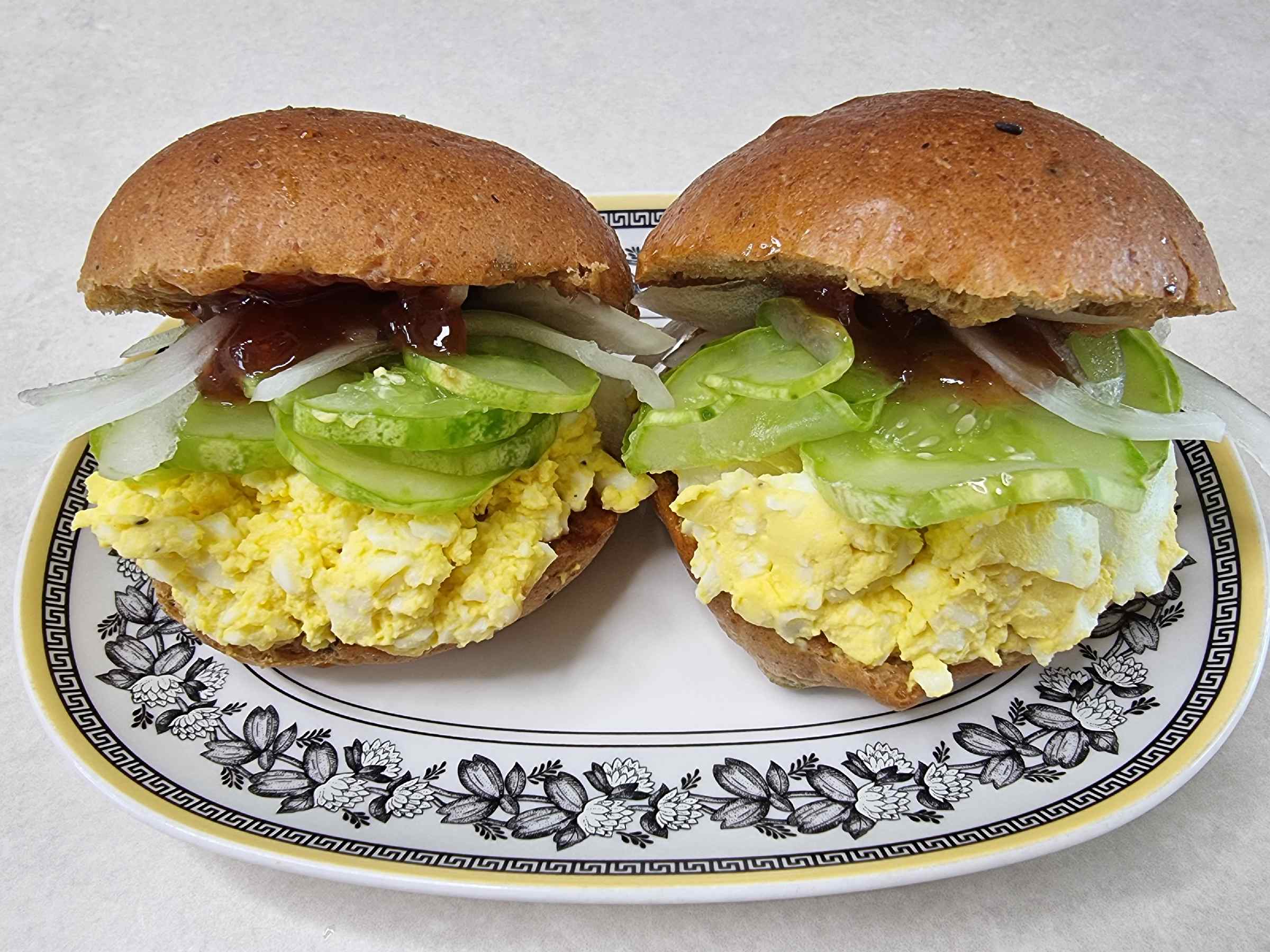 에그 샌드위치 완성!