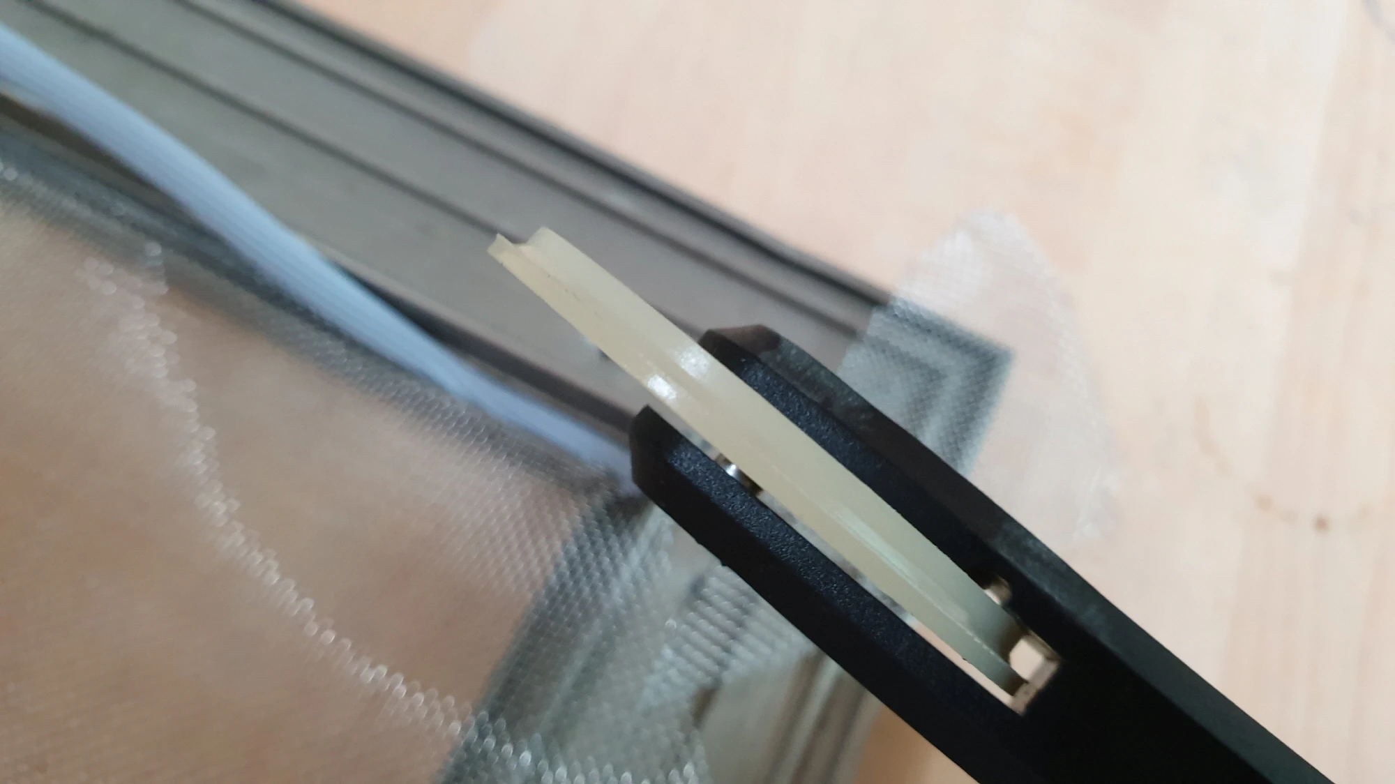 방충망 롤러 모습