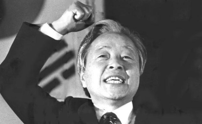 김영삼