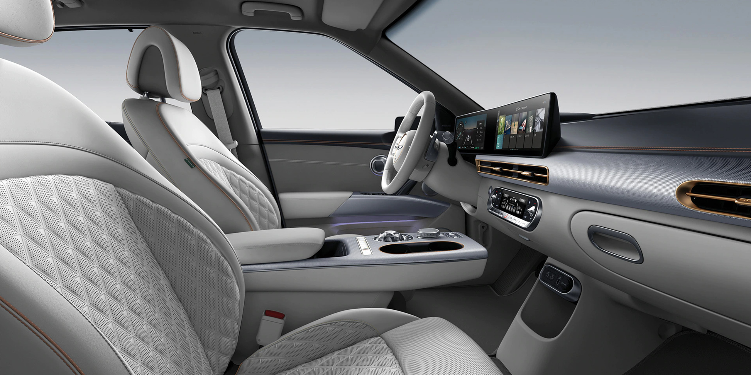 2024년형 제네시스 GV60 실내 1열 사진