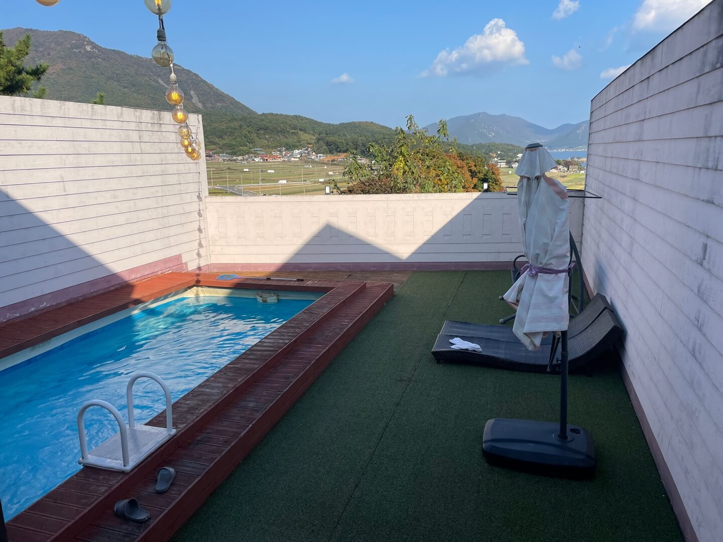 엘시아 애견풀빌라