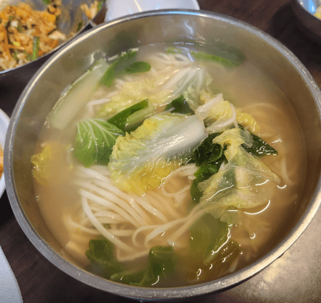 생방송오늘저녁 35년 손맛! 동대문 가마솥 안동국시 맛집