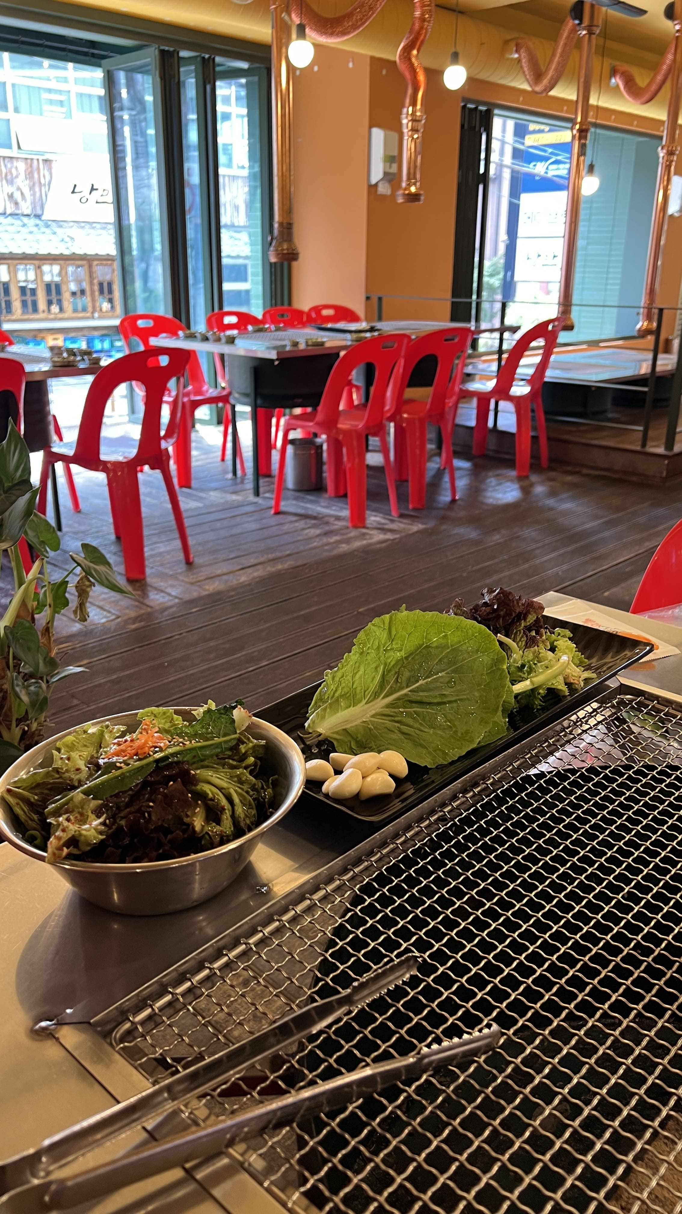 강남 &lsquo;빨간 의자&rsquo; 통삼겹 바베큐맛집, 솔직 후기!