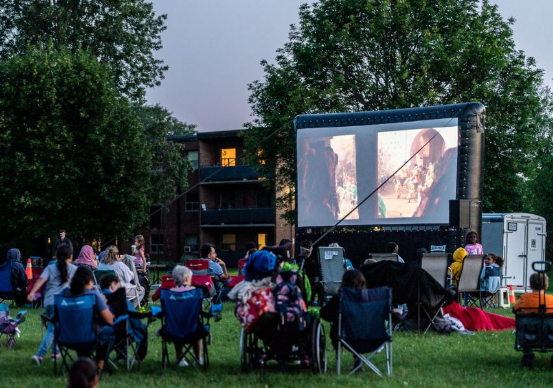 런던 Outdoor Movie Nights 2025: 유학생 가족을 위한 무료 이벤트