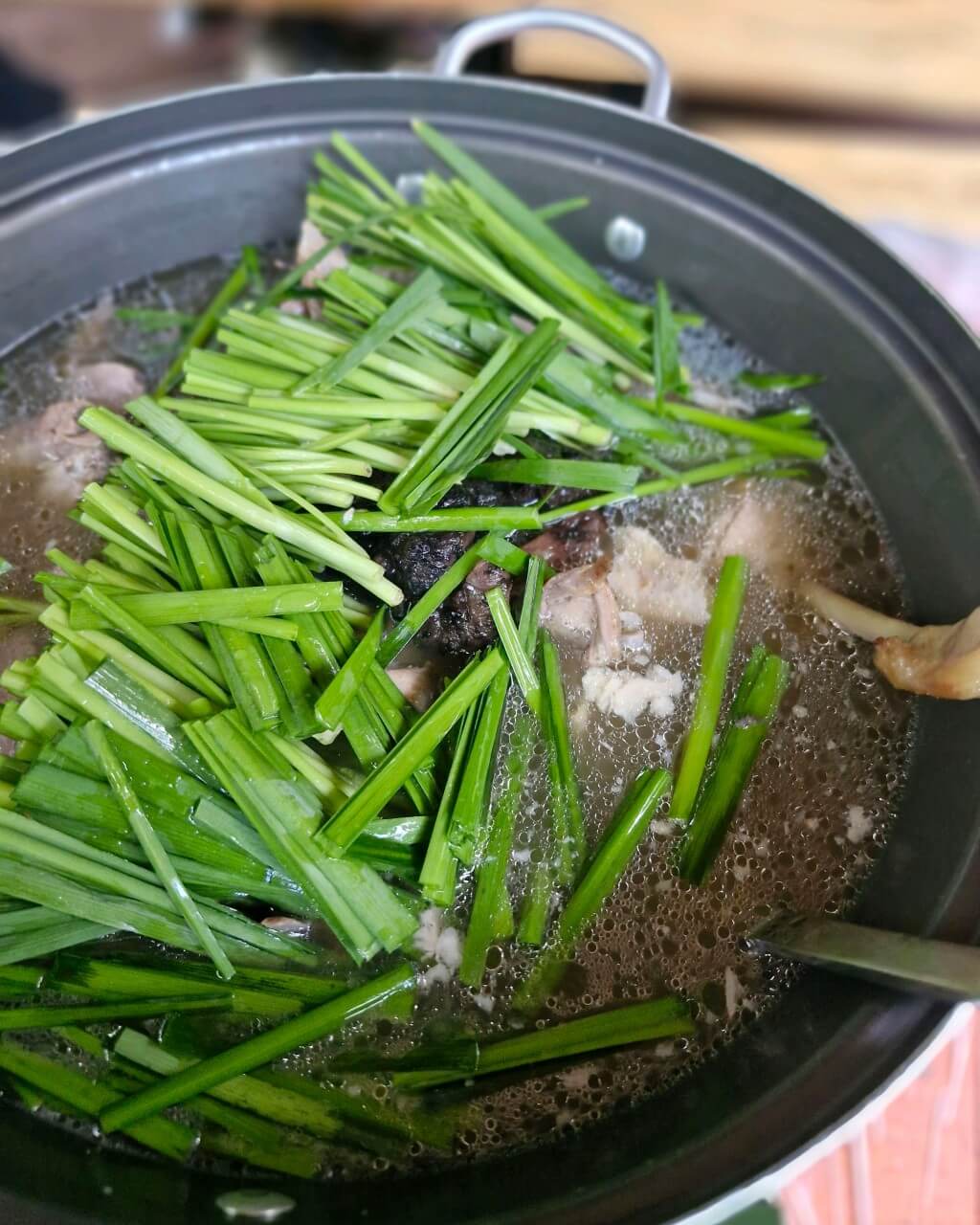 생방송투데이 살아보고서 K-등산&amp;#44; 서울 경기도 과천 관악산 맛집 돌담집 식당&amp;#44; 서울 등산관광센터 관악산점 생방송투데이 3779회