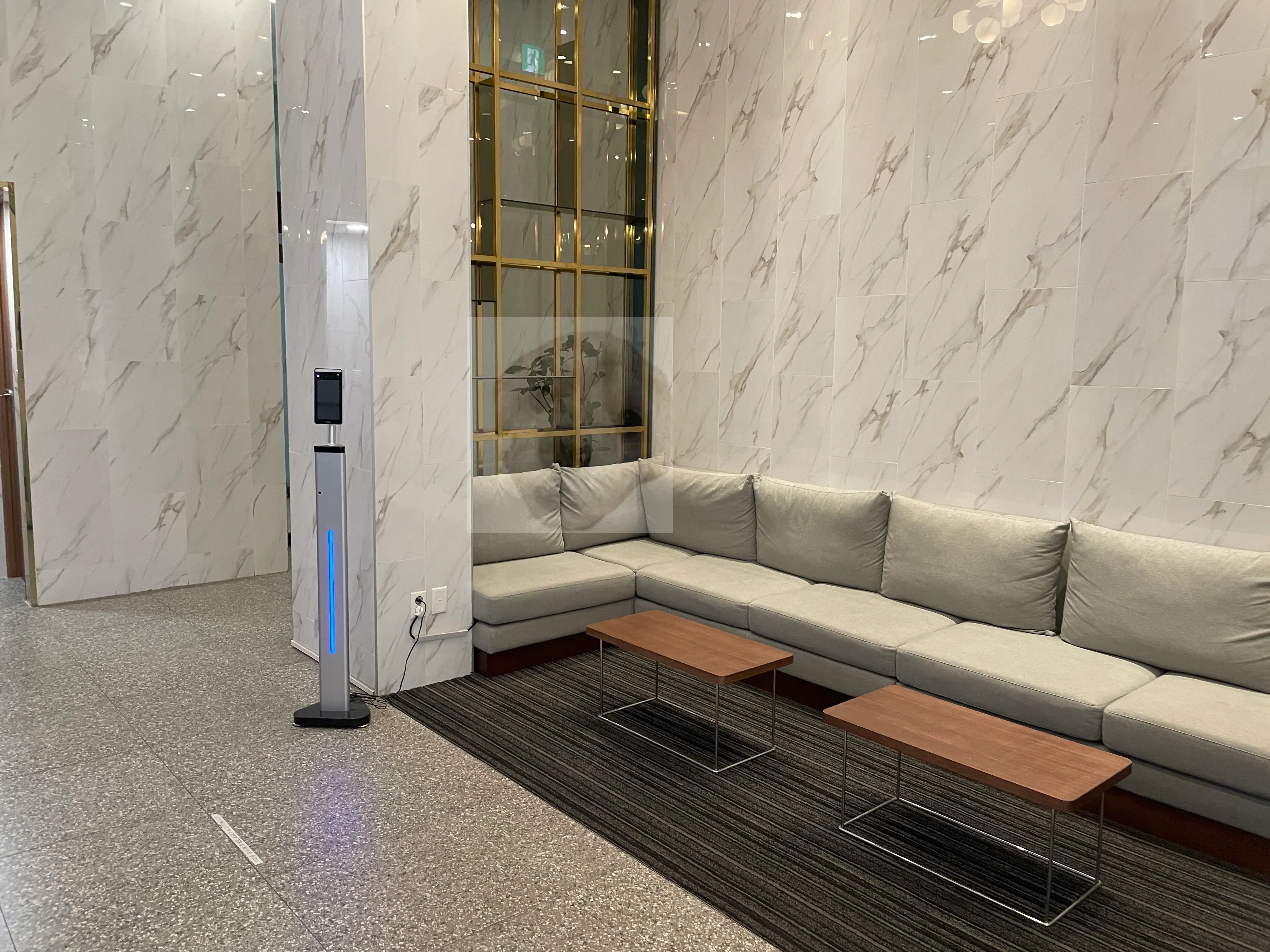 강릉 시티호텔 1층 로비