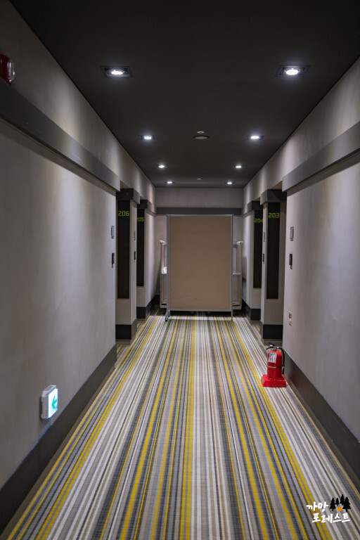 상상마당 춘천스테이 복도