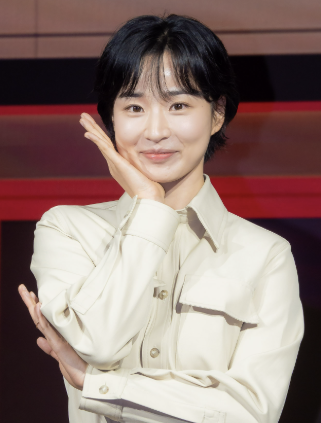 애마 방효린 프로필 방효린 대역 방효린 렛미인 CG